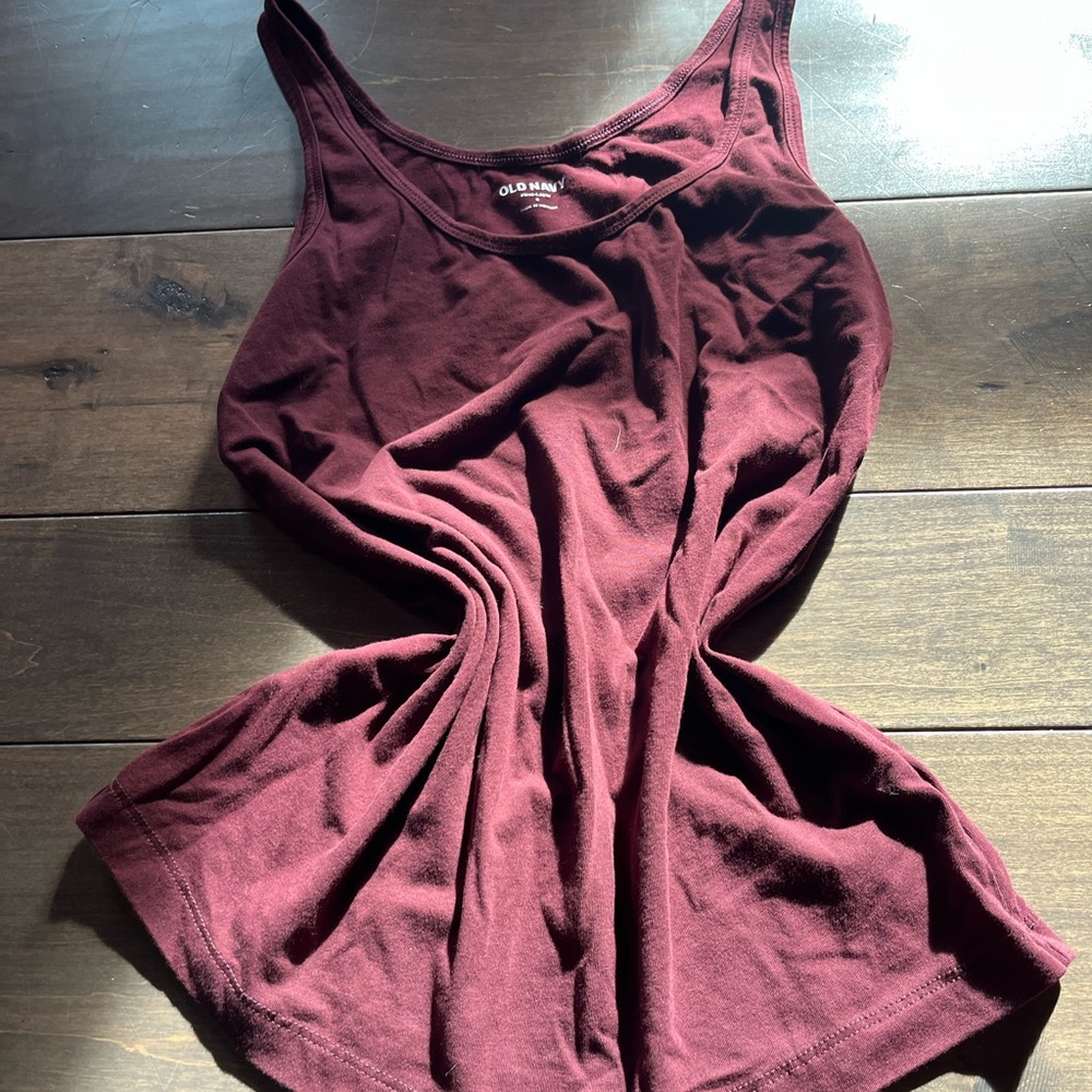 Old Navy Red Fitted Ruched Sleeveless Tank Top